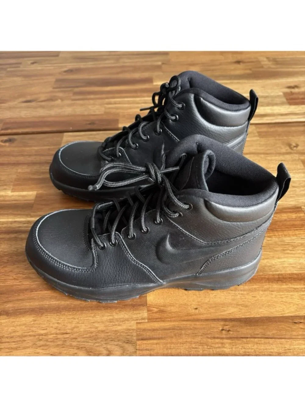 Nike Kids' Manoa Lace Up Hiking Boots Black‎ YOUTH 6Y Big Kid School Casual NEW